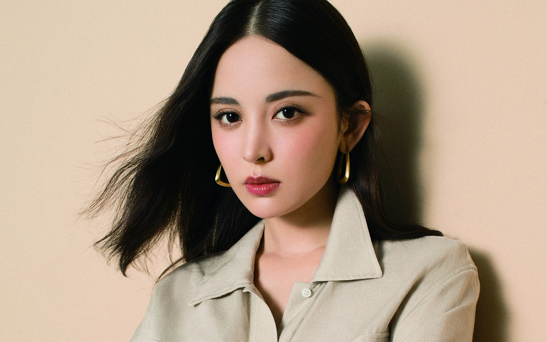 爱游戏体育在线app-NBA球星的跨界合作，娱乐圈与体育的深度融合，nba球星都签约了哪些品牌